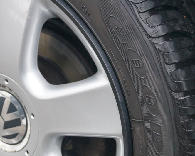 Prevent And Protect Car Rim Damage In San Diego